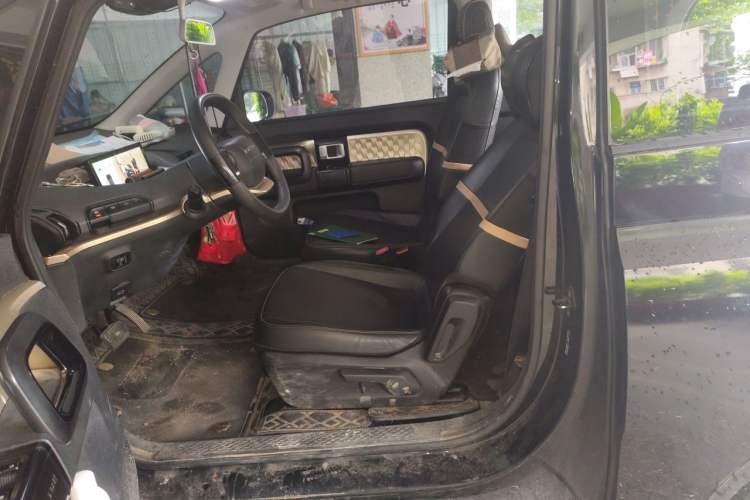 Used Baojun KiWi EV 2021 Designer Lithium Iron Phosphate Left Front Seat