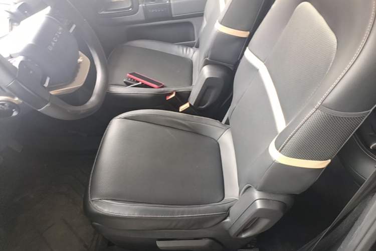 Used Baojun KiWi EV 2021 Artist Model Lithium Iron Phosphate Left Front Seat
