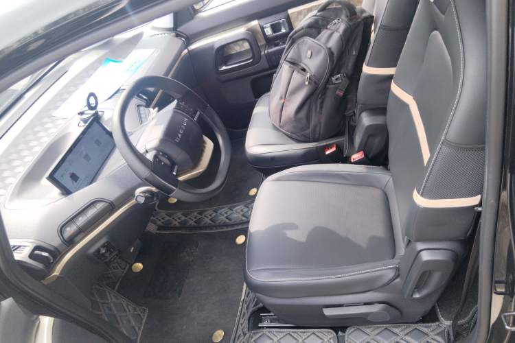 Used Baojun KiWi EV 2021 Designer Lithium Iron Phosphate Left Front Seat