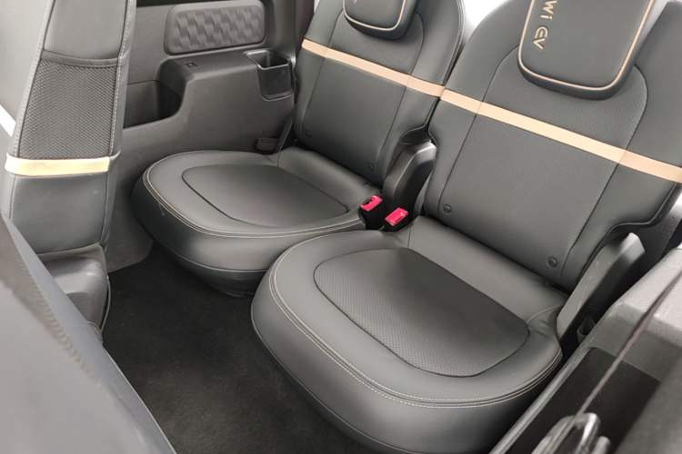Used Baojun KiWi EV 2021 Designer Lithium Iron Phosphate Left Rear Seat