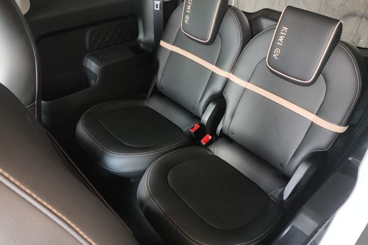 Used Baojun KiWi EV 2021 Designer Lithium Iron Phosphate Left Rear Seat