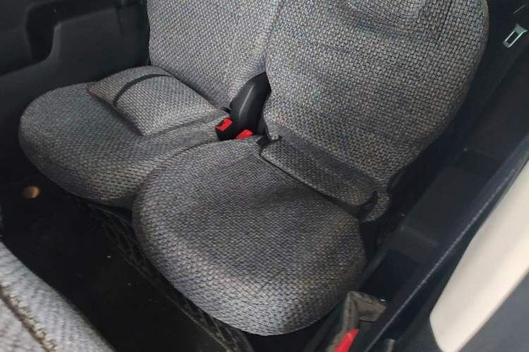 Used Baojun KiWi EV 2021 Artist Model Lithium Iron Phosphate Left Rear Seat