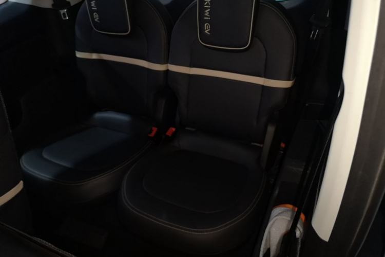 Used Baojun KiWi EV 2021 Artist Model Lithium Iron Phosphate Left Rear Seat