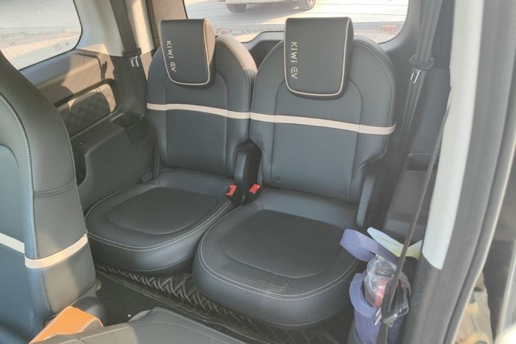 Used Baojun KiWi EV 2021 Artist Model Ternary Lithium Left Rear Seat