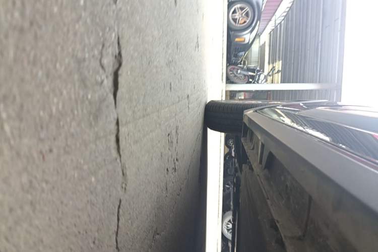 Used Baojun KiWi EV 2021 Artist Model Lithium Iron Phosphate Left Side Sill