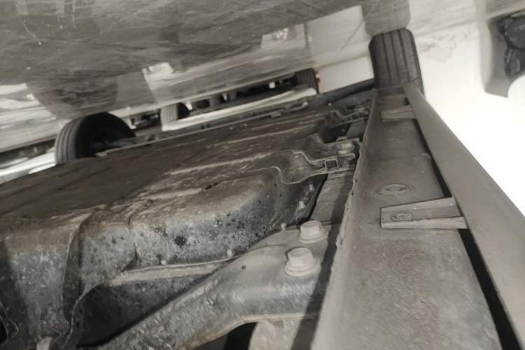 Used Baojun KiWi EV 2021 Artist Model Ternary Lithium Left Side Sill
