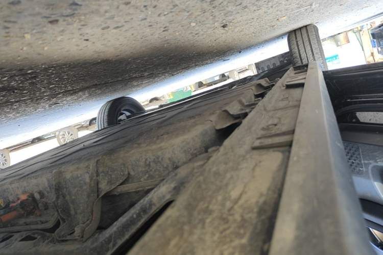 Used Baojun KiWi EV 2021 Artist Model Ternary Lithium Left Side Sill