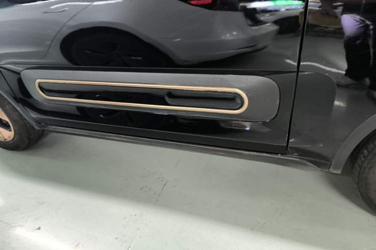 Used Baojun KiWi EV 2021 Designer Ternary Lithium Left Side Sill