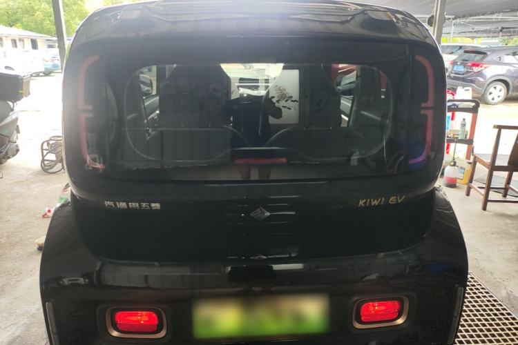 Used Baojun KiWi EV 2021 Designer Lithium Iron Phosphate Rear