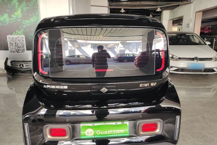 Used Baojun KiWi EV 2021 Artist Model Ternary Lithium Rear