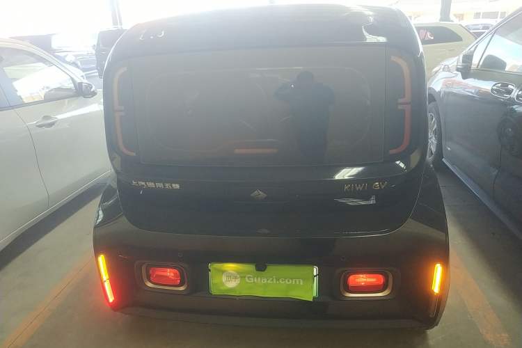 Used Baojun KiWi EV 2021 Designer Ternary Lithium Rear