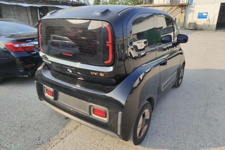 Used Baojun KiWi EV 2021 Artist Model Ternary Lithium Rear Right 45 Deg