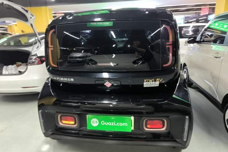 Used Baojun KiWi EV 2021 Designer Ternary Lithium Rear