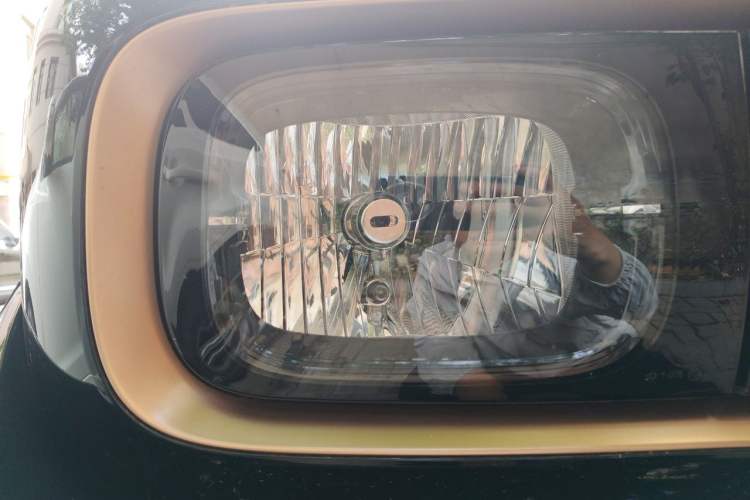 Used Baojun KiWi EV 2021 Designer Lithium Iron Phosphate Right Front Headlight