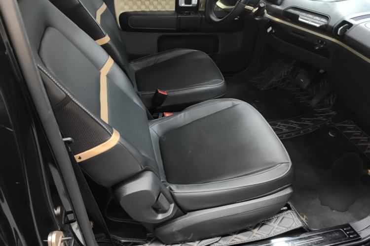 Used Baojun KiWi EV 2021 Designer Lithium Iron Phosphate Right Front Seat