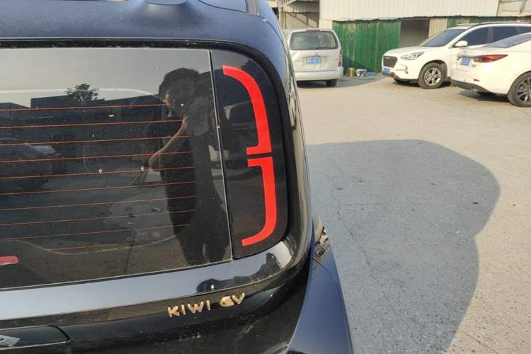 Used Baojun KiWi EV 2021 Artist Model Ternary Lithium Right Rear Taillight