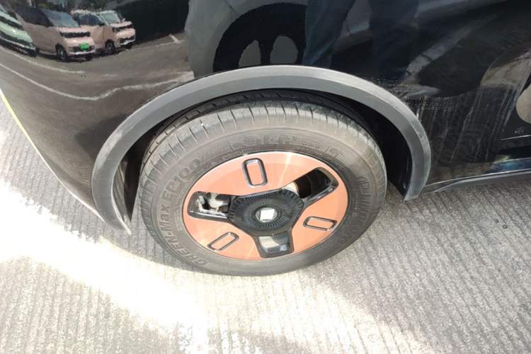 Used Baojun KiWi EV 2021 Artist Model Lithium Iron Phosphate Right Rear Wheel Hub