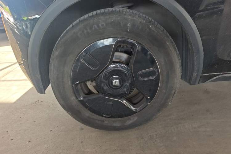 Used Baojun KiWi EV 2021 Designer Lithium Iron Phosphate Right Rear Wheel Hub