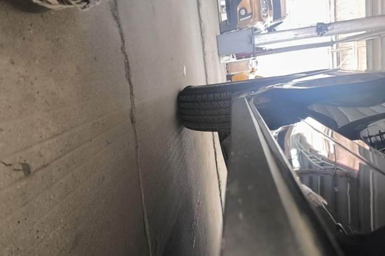 Used Baojun KiWi EV 2021 Artist Model Lithium Iron Phosphate Right Side Sill