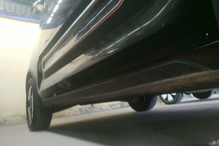 Used Baojun KiWi EV 2021 Designer Ternary Lithium Right Side Sill
