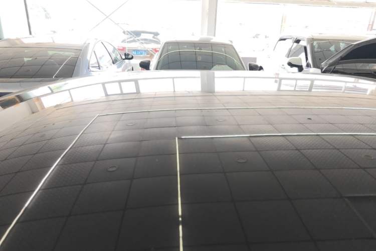 Used Baojun KiWi EV 2021 Designer Lithium Iron Phosphate Roof