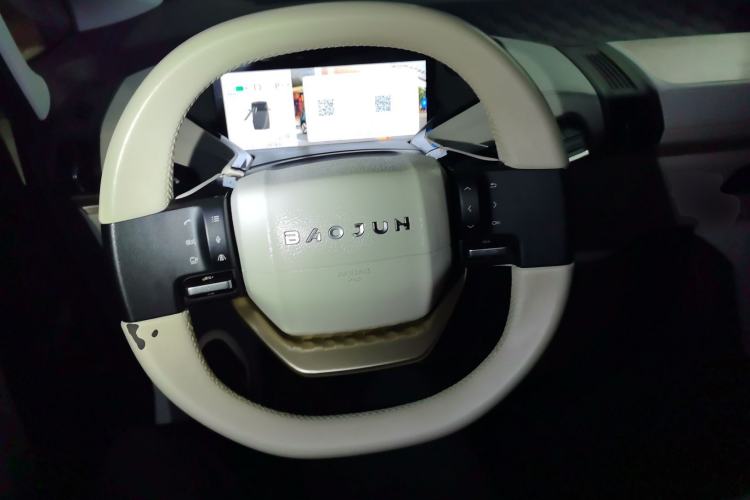 Used Baojun KiWi EV 2021 Artist Model Lithium Iron Phosphate Steering Wheel