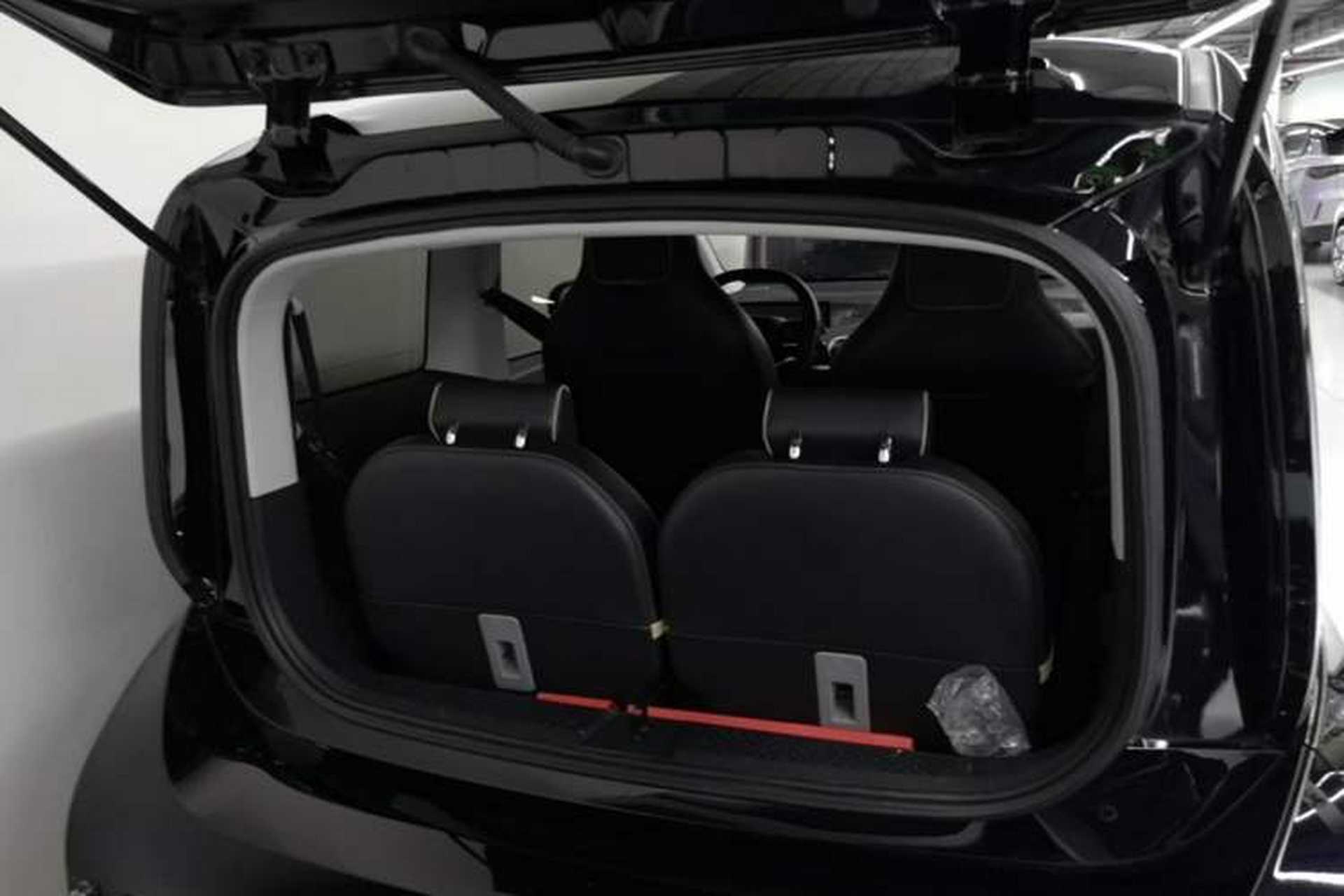 Used Baojun KiWi EV 2021 Artist Model Ternary Lithium Trunk