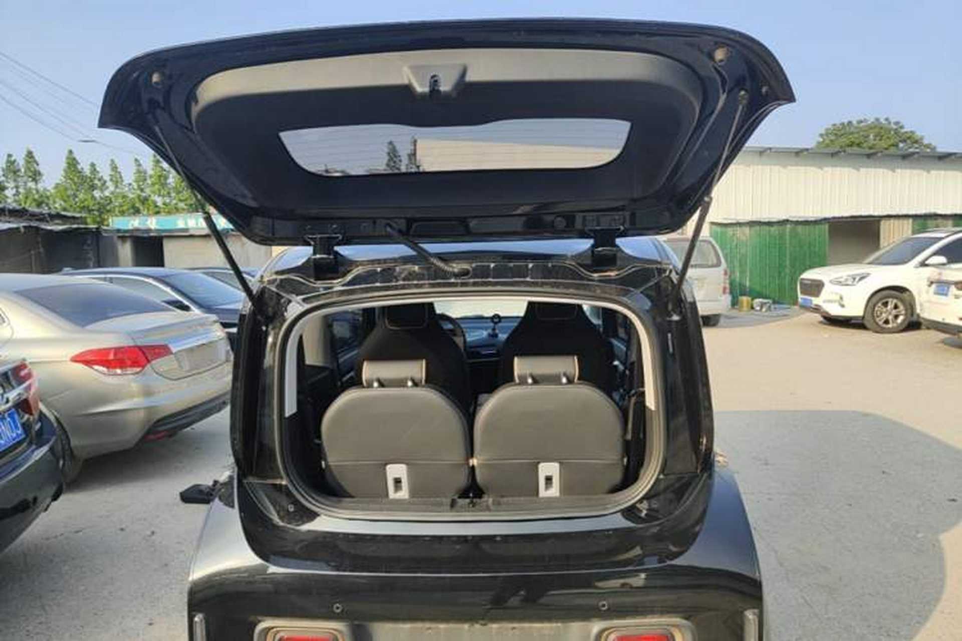 Used Baojun KiWi EV 2021 Artist Model Ternary Lithium Trunk