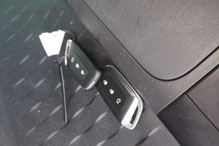 Used Baojun KiWi EV 2021 Artist Model Lithium Iron Phosphate Vehicle Key