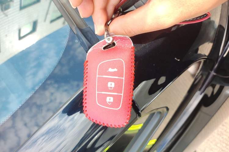 Used Baojun KiWi EV 2021 Artist Model Lithium Iron Phosphate Vehicle Key