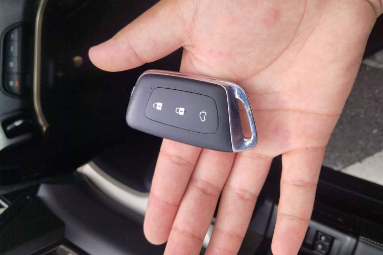 Used Baojun KiWi EV 2021 Designer Lithium Iron Phosphate Vehicle Key