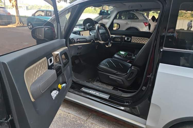 Used Baojun KiWi EV 2021 Designer Ternary Lithium Driver Seat
