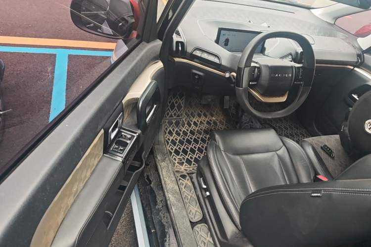 Used Baojun KiWi EV 2021 Artist Model Lithium Iron Phosphate Driver Seat