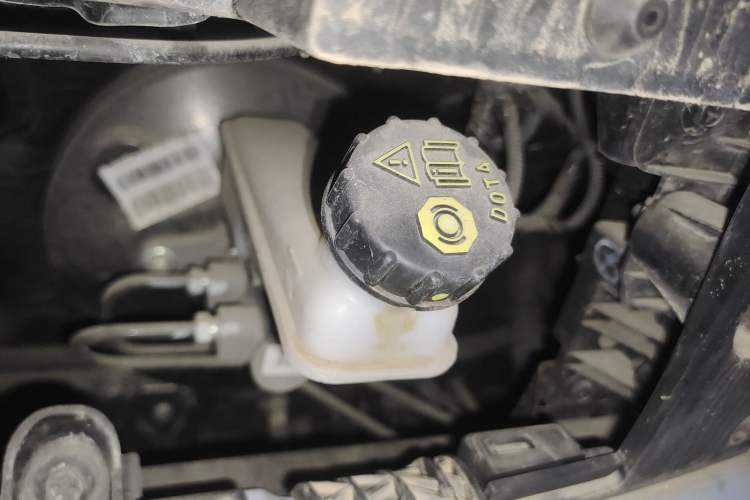 Used Baojun KiWi EV 2021 Artist Model Lithium Iron Phosphate Engine Bay Left