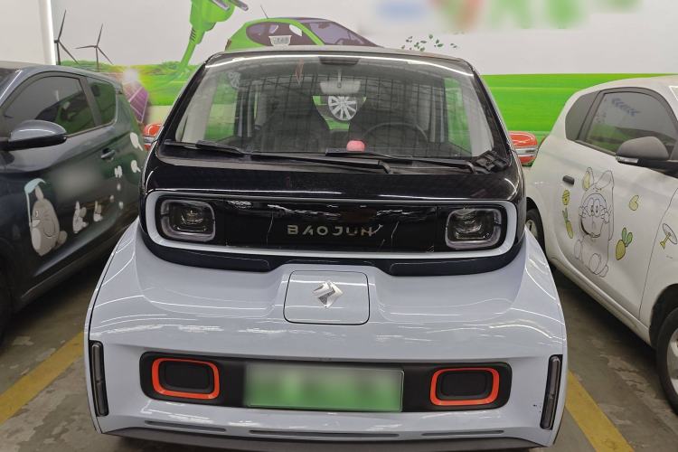 Used Baojun KiWi EV 2021 Artist Model Ternary Lithium Exterior 2