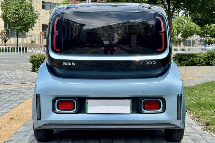 Used Baojun KiWi EV 2021 Designer Lithium Iron Phosphate Exterior 5
