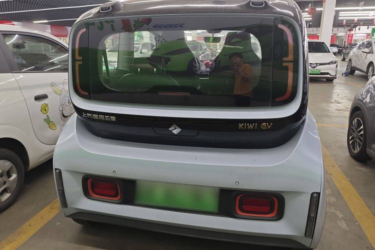 Used Baojun KiWi EV 2021 Artist Model Ternary Lithium Exterior 6