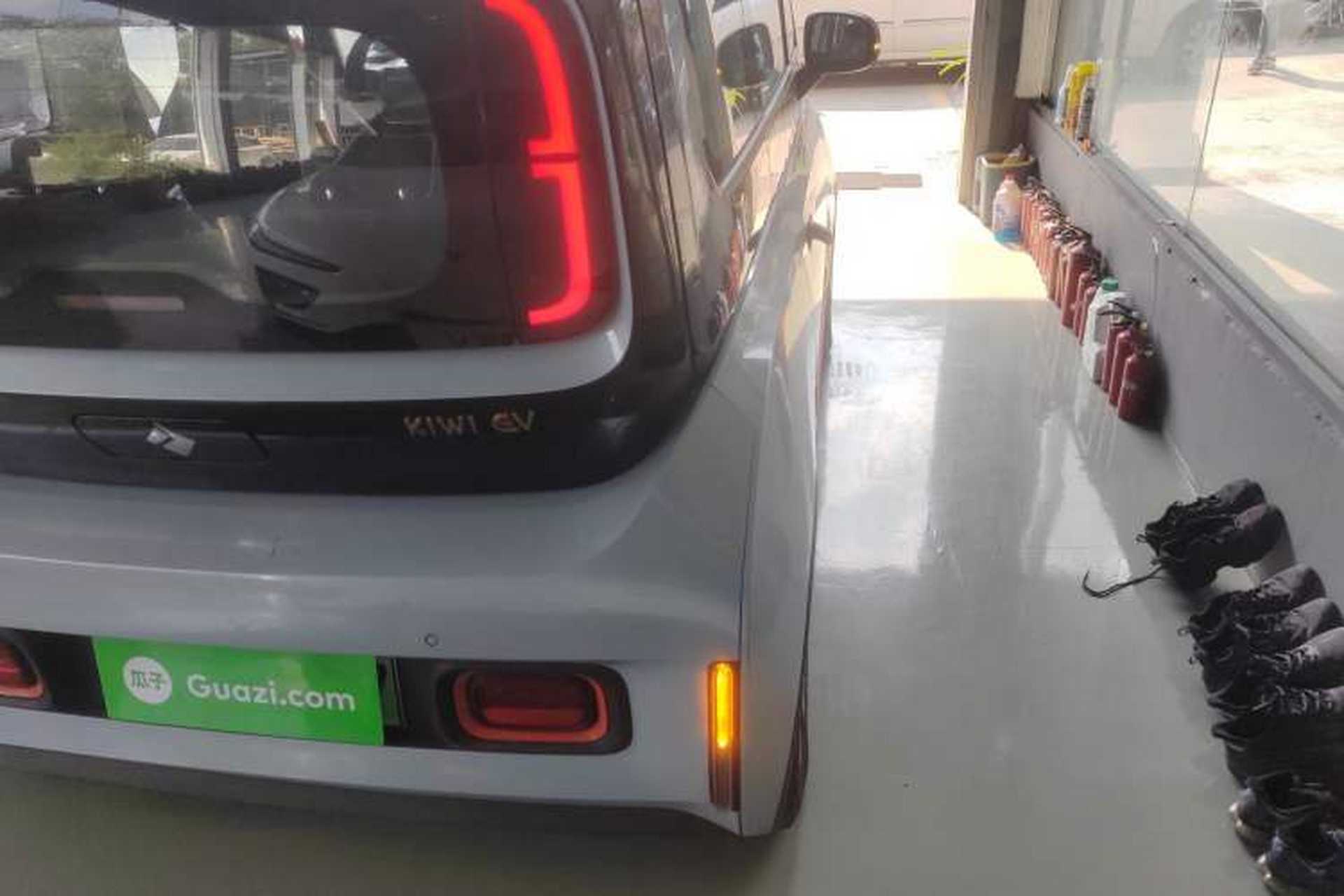 Used Baojun KiWi EV 2021 Artist Model Ternary Lithium Exterior 6