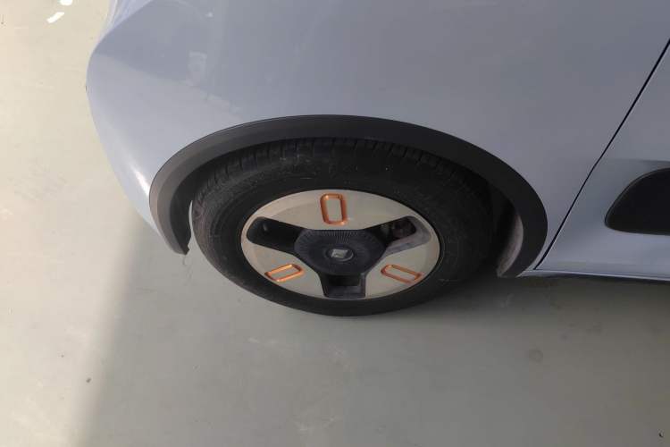 Used Baojun KiWi EV 2021 Artist Model Ternary Lithium Exterior 7