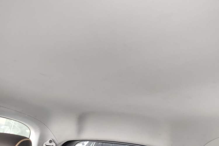 Used Baojun KiWi EV 2021 Artist Model Ternary Lithium Headliner