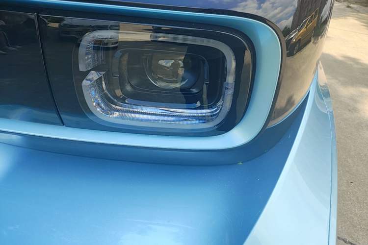 Used Baojun KiWi EV 2021 Designer Lithium Iron Phosphate Left Front Headlight
