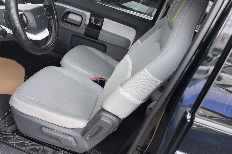 Used Baojun KiWi EV 2021 Artist Model Ternary Lithium Left Front Seat