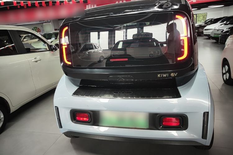 Used Baojun KiWi EV 2021 Artist Model Ternary Lithium Rear