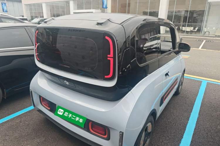 Used Baojun KiWi EV 2021 Artist Model Lithium Iron Phosphate Rear Right 45 Deg