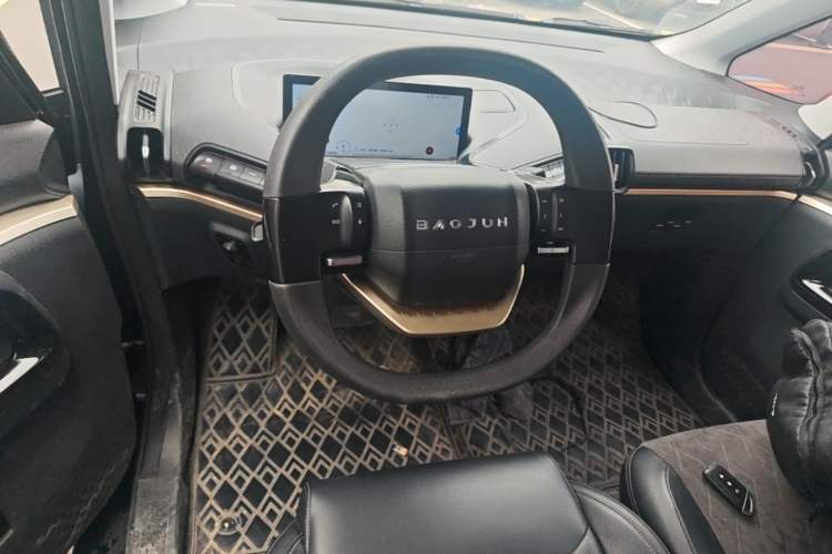 Used Baojun KiWi EV 2021 Artist Model Lithium Iron Phosphate Steering Wheel