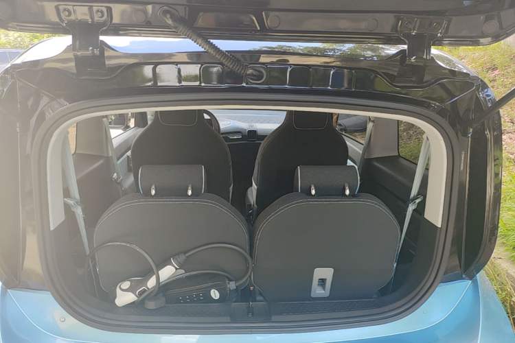 Used Baojun KiWi EV 2021 Designer Lithium Iron Phosphate Trunk