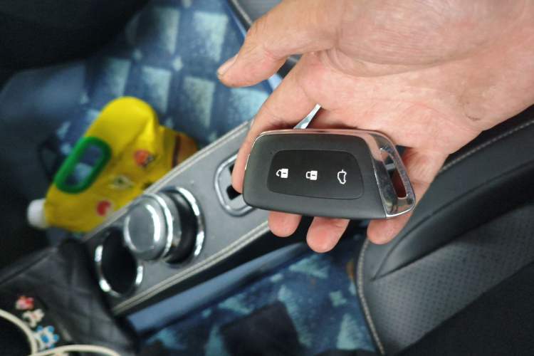 Used Baojun KiWi EV 2021 Artist Model Lithium Iron Phosphate Vehicle Key