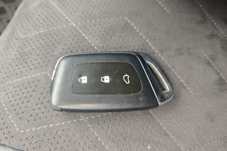 Used Baojun KiWi EV 2021 Artist Model Lithium Iron Phosphate Vehicle Key