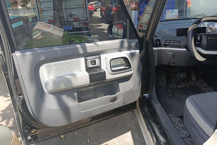 Used Baojun KiWi EV 2021 Designer Lithium Iron Phosphate Driver Seat