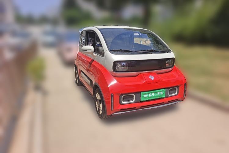 Used Baojun KiWi EV 2021 Designer Lithium Iron Phosphate Front Right 45 Deg